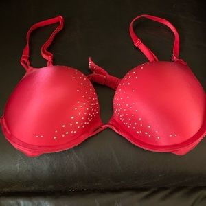 Victoria’s Secret Bombshell Bra